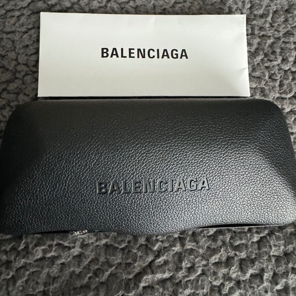 BALENCIAGA SUNGLASSES - Picture 1 of 4